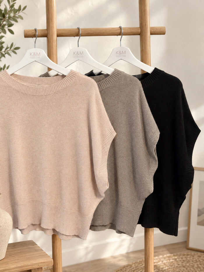 kurzärmeliger Strickpullover- zeitlos und vielseitig